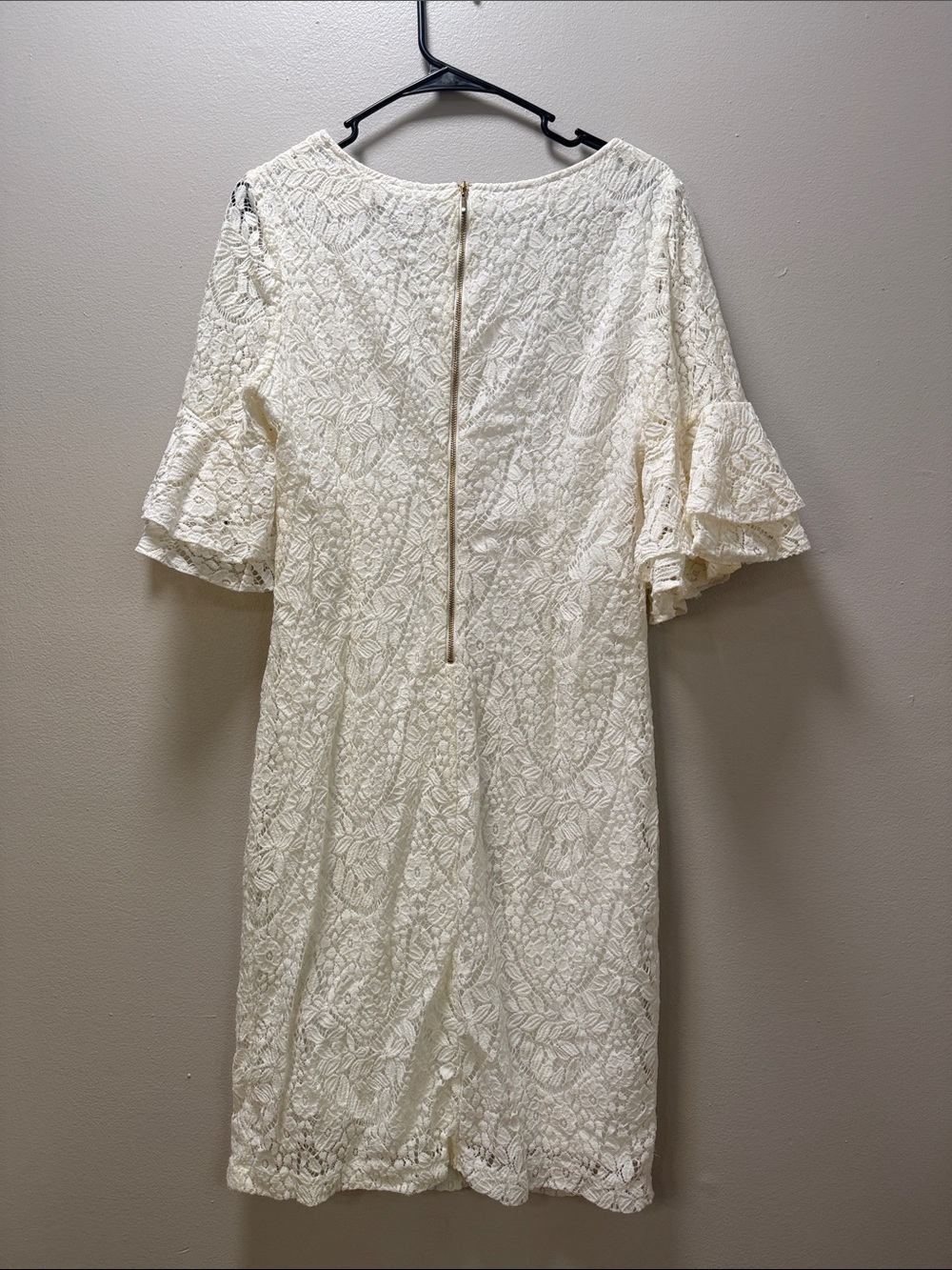 White Lace Dress with Short Bell Sleeve / Bridal Shower or Christmas Party - Picture 4 of 16
